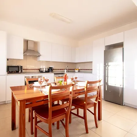 10 Marinha - 2 Bed At Da Marinha *