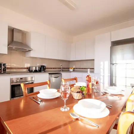 10 Marinha - 2 Bed At Da Marinha شقة